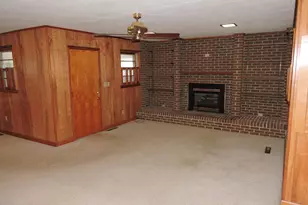 1520 Trent St, Newberry, SC 29108 - Photo 7