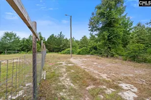 1957 Lake Elliott Cir, Cassatt, SC 29032 - Photo 27