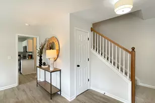 227 Glenbrooke Cir, Columbia, SC 29204 - Photo 3