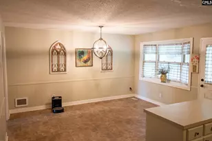 125 Robin Forest Dr, West Columbia, SC 29170 - Photo 9