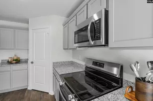 218 Governor Heyward Rd, Eastover, SC 29044 - Photo 9