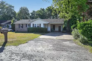 1411 Hemlock St, Cayce, SC 29033 - Photo 1