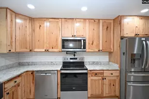 608 Academy St, Batesburg, SC 29006 - Photo 7