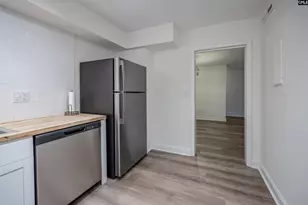1825 St Julian Pl 3E, Columbia, SC 29204 - Photo 11