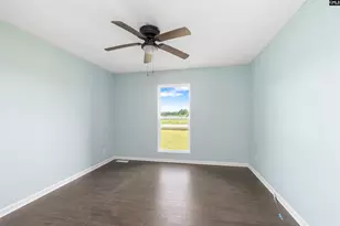 4522 Stagecoach Rd, Effingham, SC 29541 - Photo 15