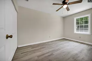 404 Greenlake Dr, Hopkins, SC 29061 - Photo 17