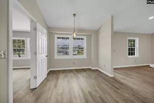 404 Greenlake Dr, Hopkins, SC 29061 - Photo 7