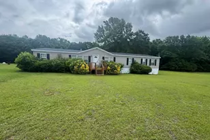 198 Ida Ln, Mayesville, SC 29104 - Photo 1