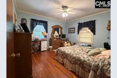 409 Travis Avenue, Saluda, SC 29138 - Photo 25