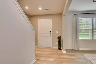 173 Kingfield Dr, Hopkins, SC 29061 - Photo 5