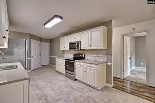 301 Knotts Cir, Lexington, SC 29073 - Photo 9
