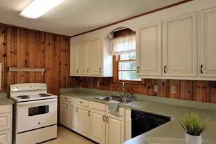 3223 Glendale Rd, West Columbia, SC 29170 - Photo 17