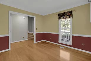 217 Springs Ct, West Columbia, SC 29170 - Photo 3