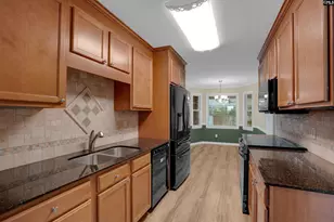 217 Springs Ct, West Columbia, SC 29170 - Photo 5