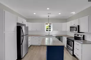 107 Hook Ave, West Columbia, SC 29169 - Photo 9