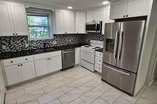 802 S Kilbourne Rd, Columbia, SC 29205 - Photo 5