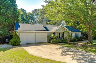 8 Brentwood Dr, Elgin, SC 29045 - Photo 3