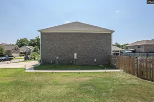 640 Stoneywater Ct, Elgin, SC 29045 - Photo 5