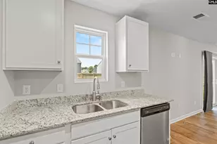166 Carriagebrook Cir, Camden, SC 29020 - Photo 7