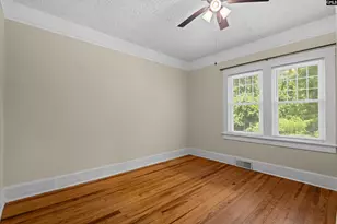 1719 Harrington St, Newberry, SC 29108 - Photo 19