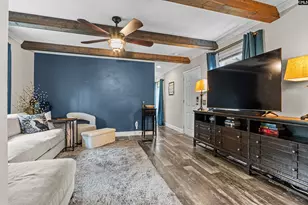219 Chandler Dr, Gilbert, SC 29054 - Photo 5