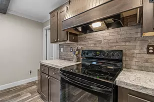 219 Chandler Dr, Gilbert, SC 29054 - Photo 9