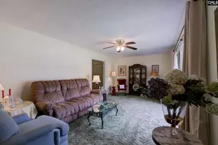 1126 Mathis Ct, Camden, SC 29020 - Photo 9