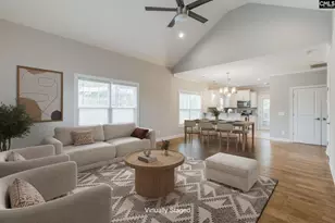 81 Riverview Ct, Columbia, SC 29201 - Photo 3
