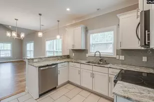 81 Riverview Ct, Columbia, SC 29201 - Photo 7