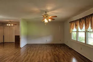 3279 Nance St, Newberry, SC 29108 - Photo 9