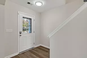 302 Meadow Ridge Ct, Lexington, SC 29073 - Photo 3