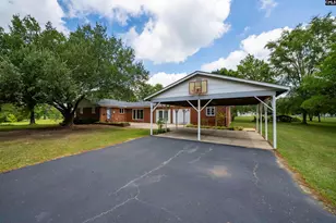 1358 Yarborough Rd, Saluda, SC 29138 - Photo 19