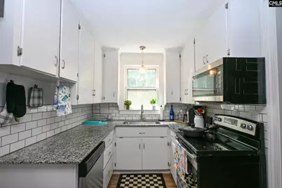 131 Hendrix Street, West Columbia, SC 29169 - Photo 9