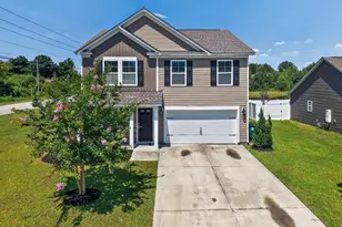 1 Carriagebrook Cir, Camden, SC 29020 - Photo 1