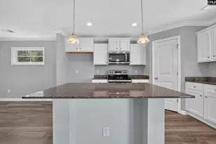1 Carriagebrook Cir, Camden, SC 29020 - Photo 11