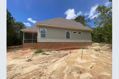 138 S Cub, Elgin, SC 29130 - Photo 3