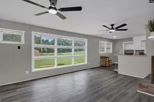 5463 Wheeland Rd, Little Mountain, SC 29075 - Photo 15