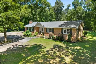 540 Lake Shore Dr, Chapin, SC 29036 - Photo 1