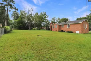 2821 Cliffside Cir, Columbia, SC 29209 - Photo 17