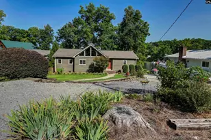 595 Newberry Shores Dr, Prosperity, SC 29127 - Photo 19