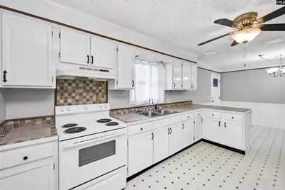 1816 Dunbar Road, Cayce, SC 29033 - Photo 11