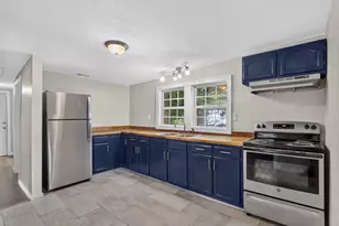 1212 Lewis St, Marion, SC 29571 - Photo 9