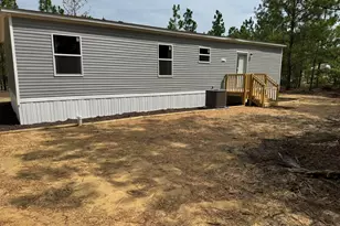 43 Harold Funderburke Ln, Hartsville, SC 29550 - Photo 5