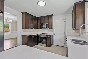 6709 Vanwood Dr, Columbia, SC 29206 - Photo 7