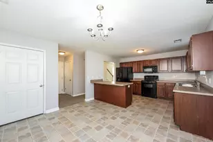 221 Hester Woods Dr, Columbia, SC 29223 - Photo 9