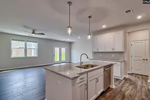 670 Griffon Dr, Chapin, SC 29036 - Photo 5