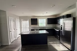 3000 Blue Brook Ln, Columbia, SC 29209 - Photo 5