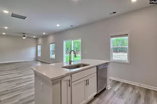 609 Silica Ct, West Columbia, SC 29170 - Photo 5