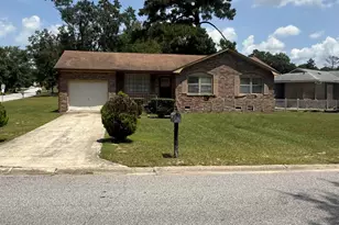 2712 Padgett Rd, Hopkins, SC 29061 - Photo 1