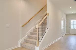 825 Huxley Ln, Elgin, SC 29045 - Photo 5